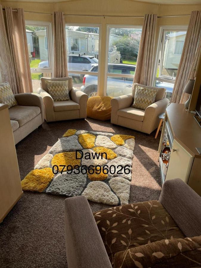 Remarkable 2-Bed Villa Caravan In Driffield Skipsea Luaran gambar